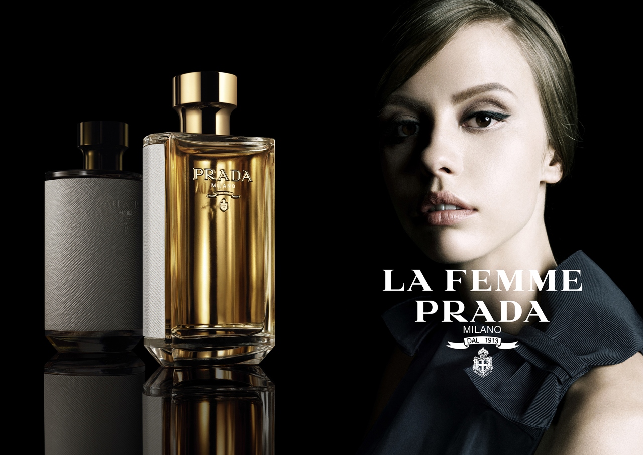 Prada, Prada La Femme, Prada La Femme review, Prada La Femme ราคา, Prada La Femme รีวิว, Prada La Femme Eau De Parfum, Prada La Femme EDP, Prada La Femme Eau De Parfum 9ml, Prada La Femme ทดลอง, น้ำหอม Prada ของแท้