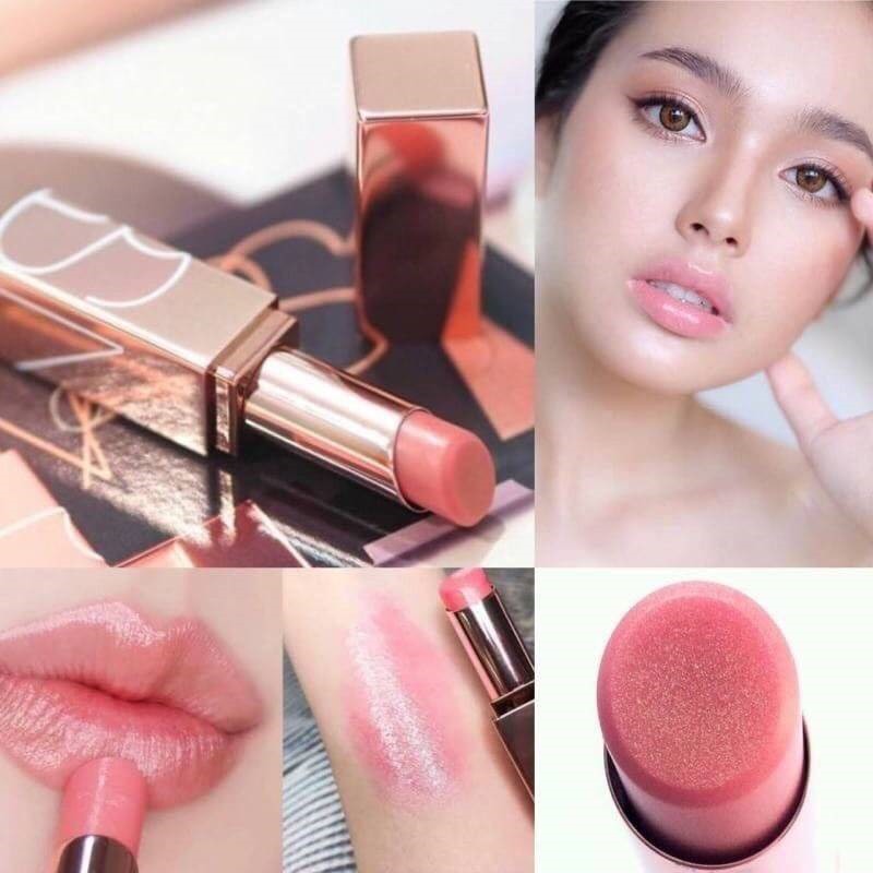 NARS Mini Afterglow Lip Balm #Orgrasm 1.1g จากสีบลัชออนขายดีมาสู่ลิปบาล์มในสีเดียวกัน Orgasm เพิ่มความอวบอิ่มเซ็กซี่ เย้ายวนใจ การกระจายตัวเนื้อสีเฉด Orgasm อย่างบางเบาเพื่อทวีประกายสดใสให้แก่ริมฝีปากทุกโทนสี