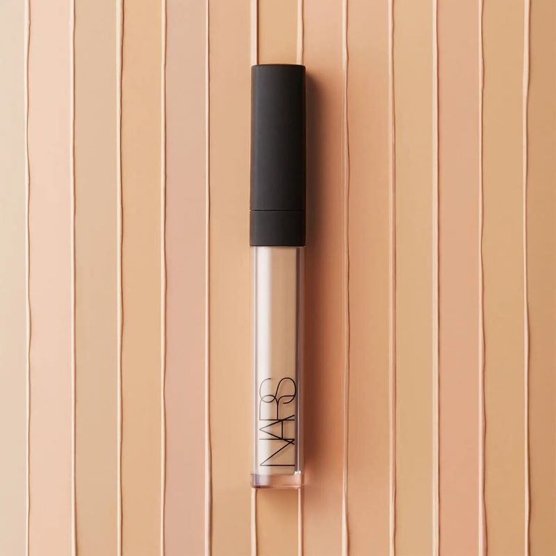 Nars Radiant Creamy Concealer #Honey1.4ml , Nars , คอนซีลเลอร์ , คอนซีลเลอร์ Nars รีวิว , คอนซีลเลอร์ nars สีไหนดี ,nars concealer เทียบสี ,nars concealer 1.4ml ราคา , คอนซีลเลอร์ nars ผิวขาวเหลือง