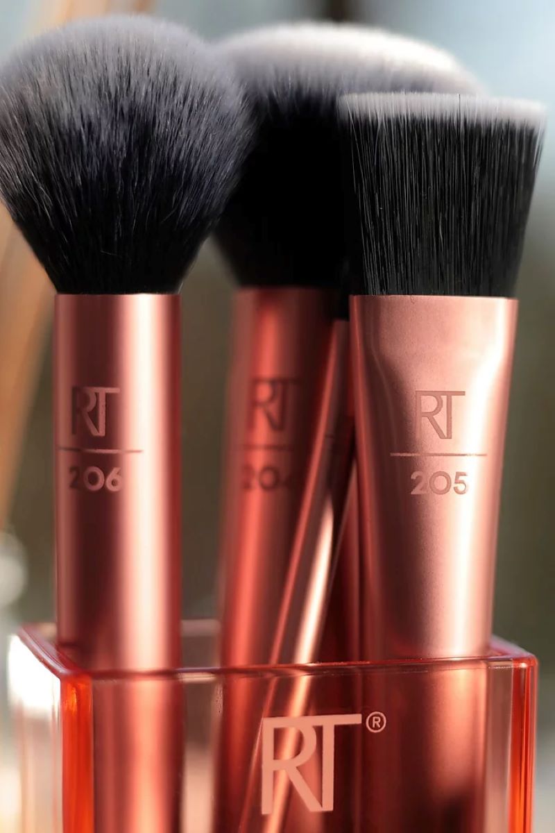 Real Techniques Flawless Base Set 4 pcs , Real Techniques , Real Techniques แปรงแต่งหน้า , Real Techniques แปรง ,Real Techniques แปรง รีวิว , Real Techniques แปรง ราคา